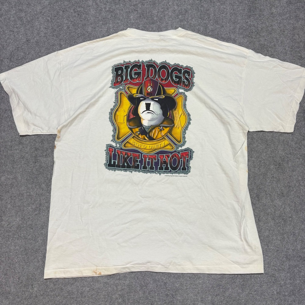 Vintage 1996 Big Dogs Firefighter T-Shirt Mens 2XL White Graphic Like It Hot USA